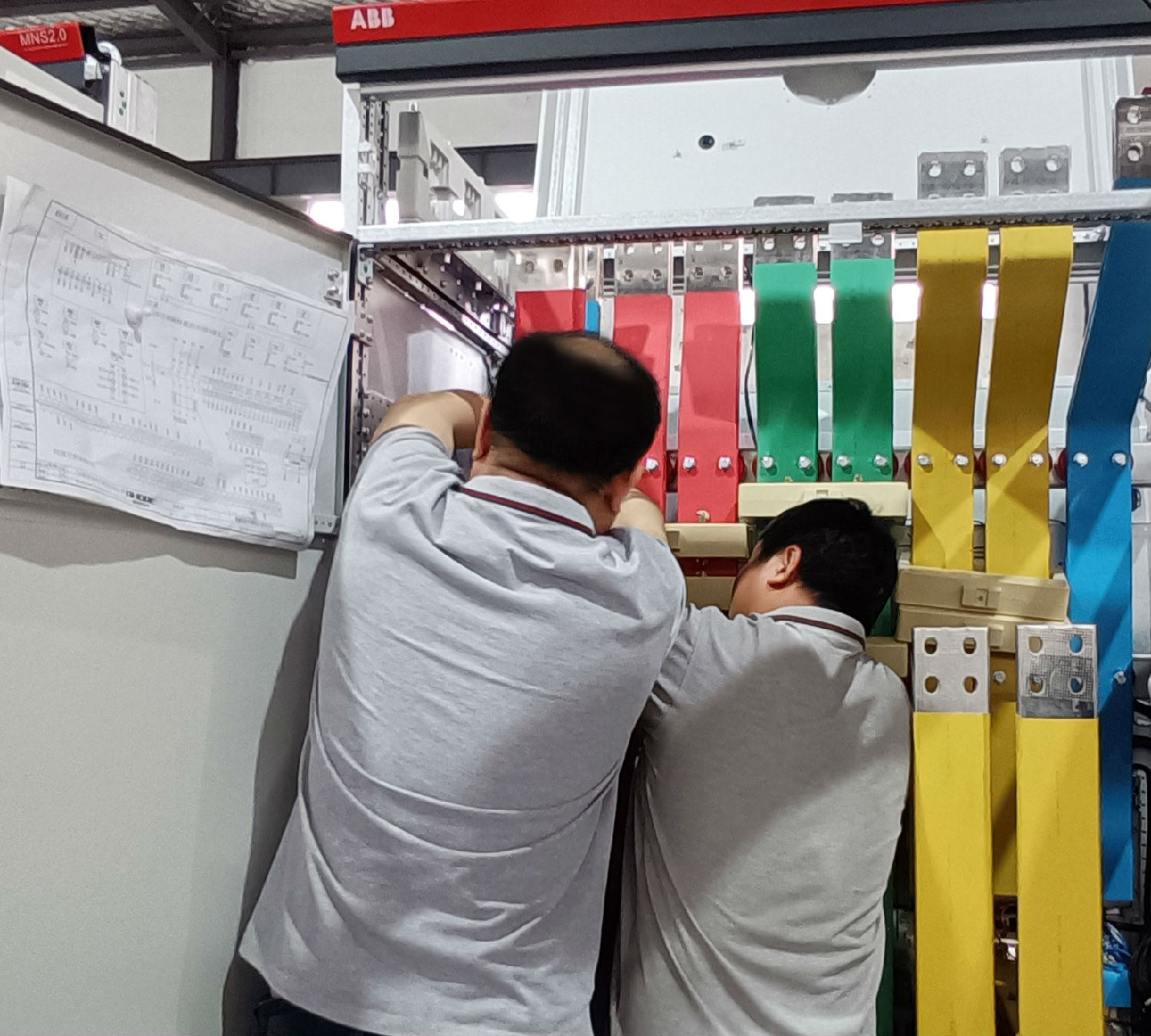 得潤電氣部門協(xié)作 得潤電氣部門協(xié)作