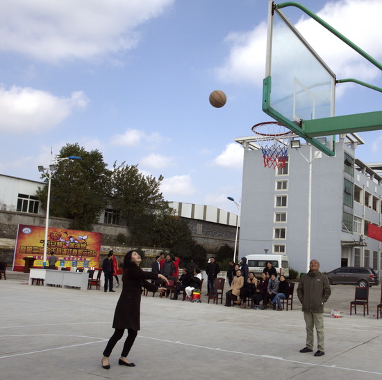 得潤(rùn)電氣 電氣成套設(shè)備廠家 咨詢熱線:4000551777 得潤(rùn)電氣 電氣成套設(shè)備廠家 咨詢熱線:4000551777