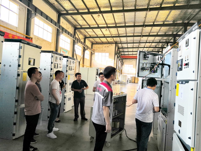 進行調(diào)試工作 進行調(diào)試工作