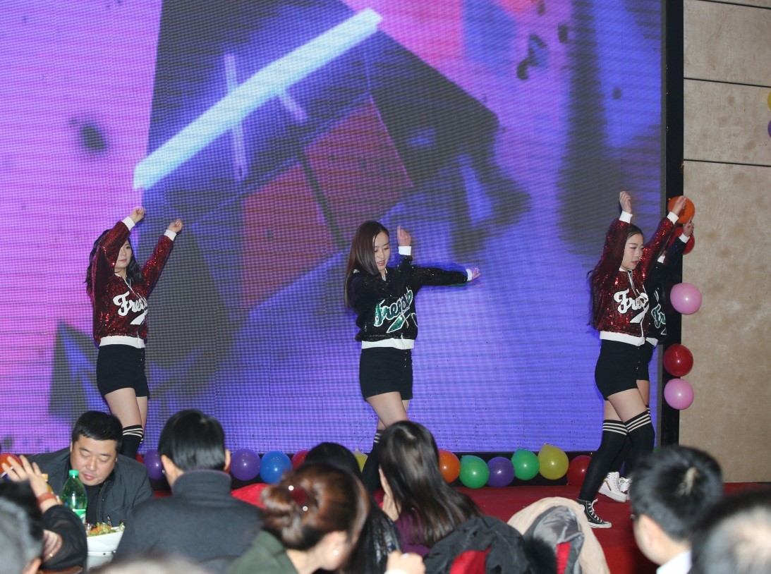 安徽得潤(rùn)電氣2016迎新晚會(huì)（m.kaiquanf.cn）全國(guó)統(tǒng)一客服熱線：400-0551-777