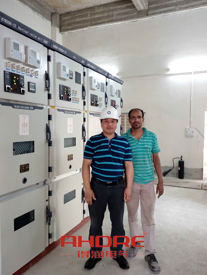 得潤(rùn)電氣 開關(guān)柜生產(chǎn)專家 咨詢熱線:4000551777 QQ:3176885416 得潤(rùn)電氣 開關(guān)柜生產(chǎn)專家 咨詢熱線:4000551777 QQ:3176885416