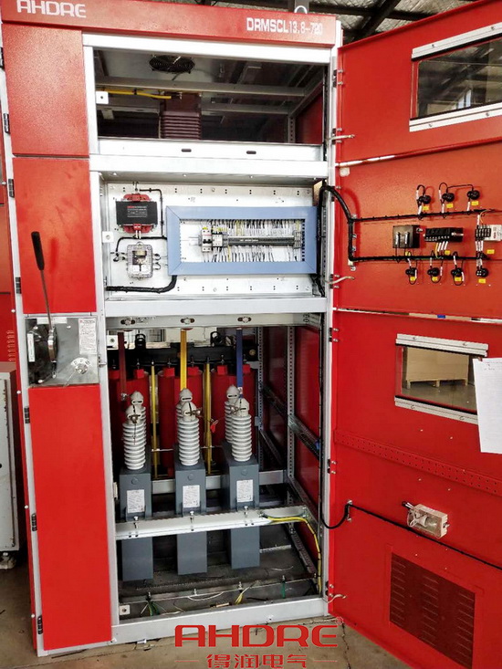 無(wú)功自動(dòng)補(bǔ)償柜 得潤(rùn)電氣 400-128-7988 無(wú)功自動(dòng)補(bǔ)償柜 得潤(rùn)電氣 400-128-7988