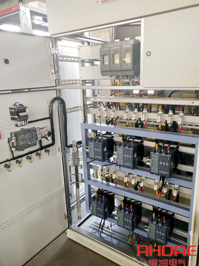 電容柜正面 得潤電氣 400-128-7988 電容柜正面 得潤電氣 400-128-7988