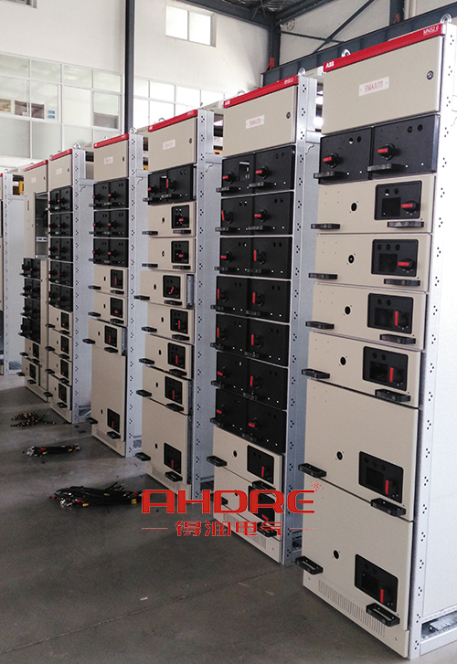 得潤電氣MNS2.0低壓開關(guān)柜 咨詢熱線:400-0551-777 咨詢QQ:3176885416 得潤電氣MNS2.0低壓開關(guān)柜 咨詢熱線:400-0551-777 咨詢QQ:3176885416