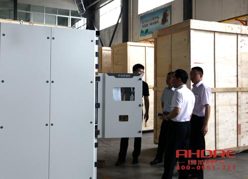 得潤電氣 高低壓開關柜 配電柜 調(diào)試 設計 電話:400-0551-777 qq:3176885416 得潤電氣 高低壓開關柜 配電柜 調(diào)試 設計 電話:400-0551-777 qq:3176885416